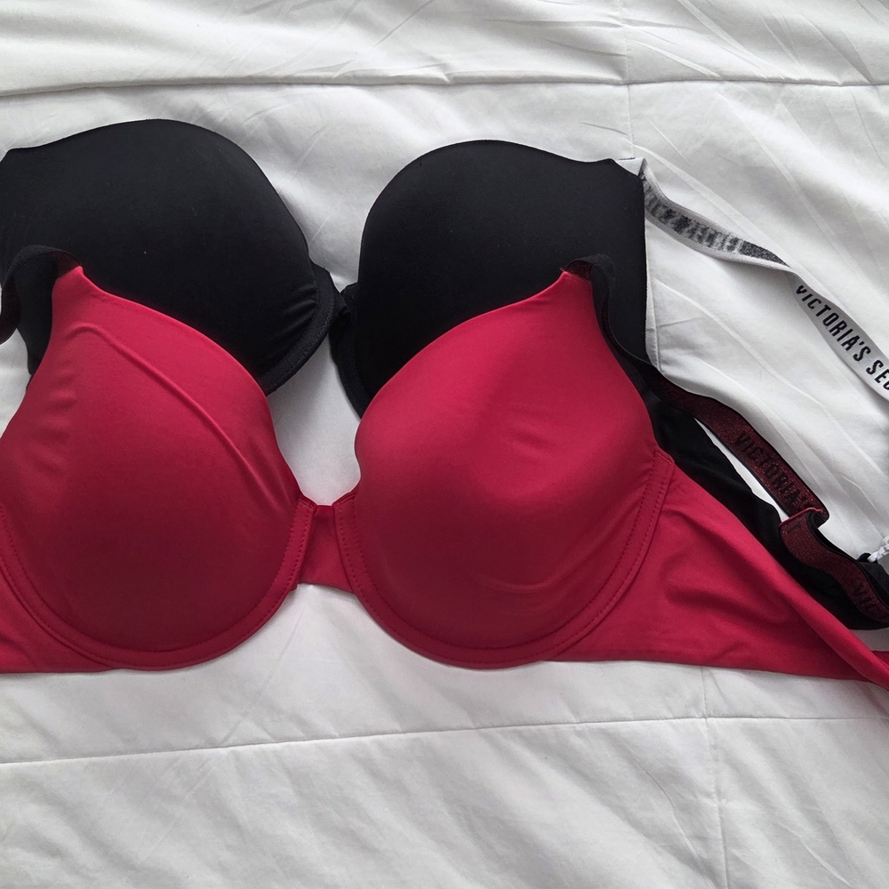 Victoria's Secret Bold Red and Black Bra